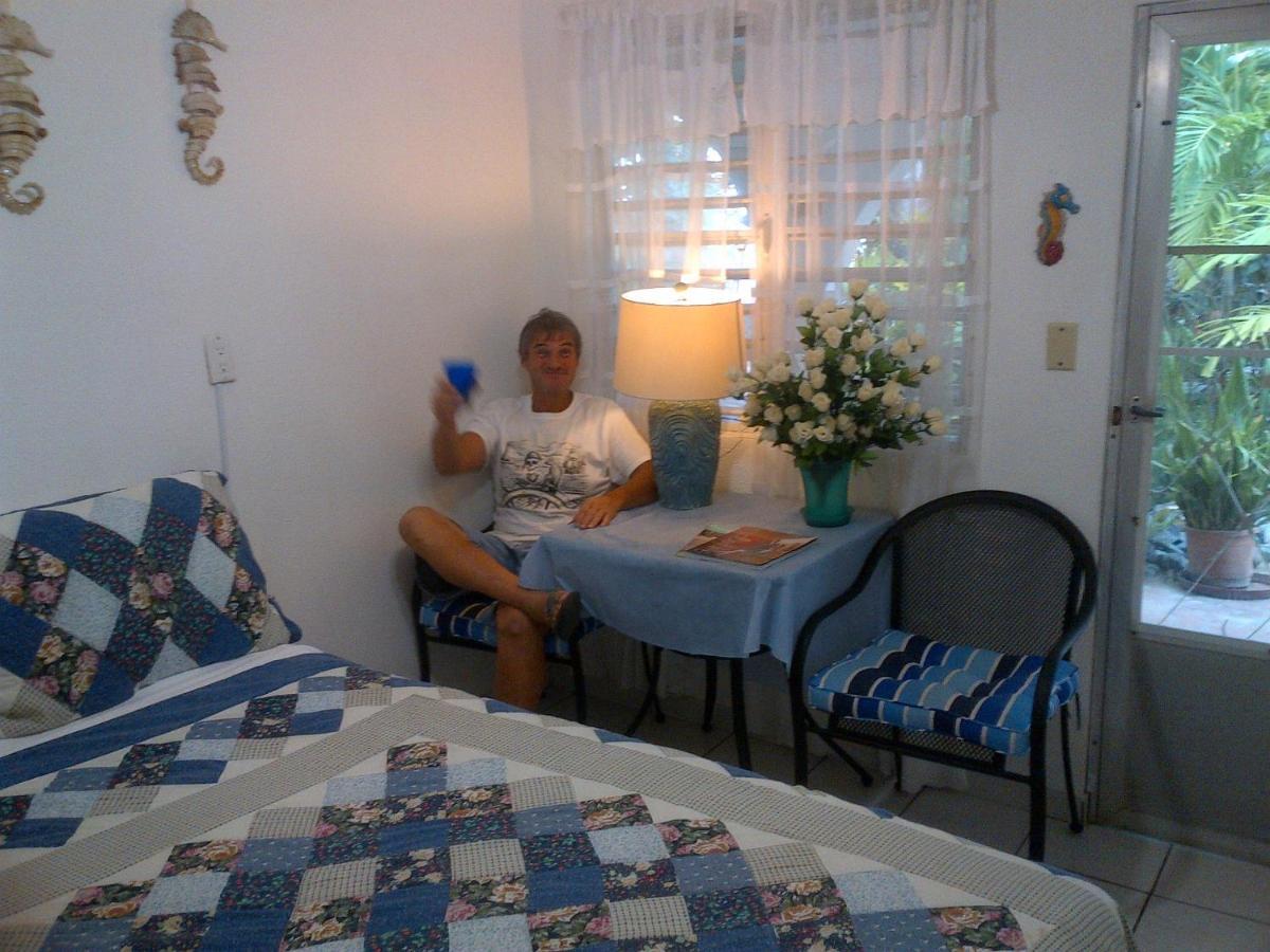 Coconut Palms Inn Rincon Bilik gambar